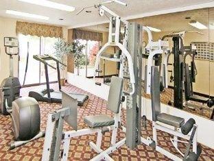 Hotel Oyo North 2*